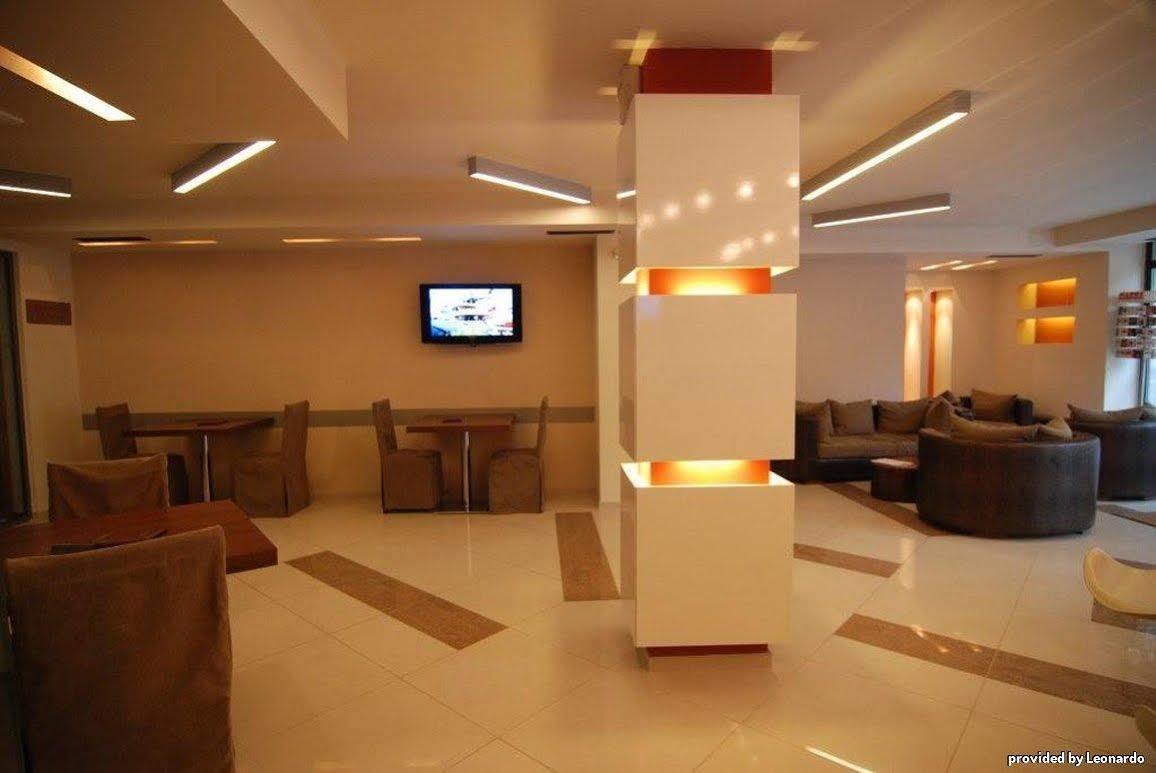 Hugo Hotel Varna Interior photo